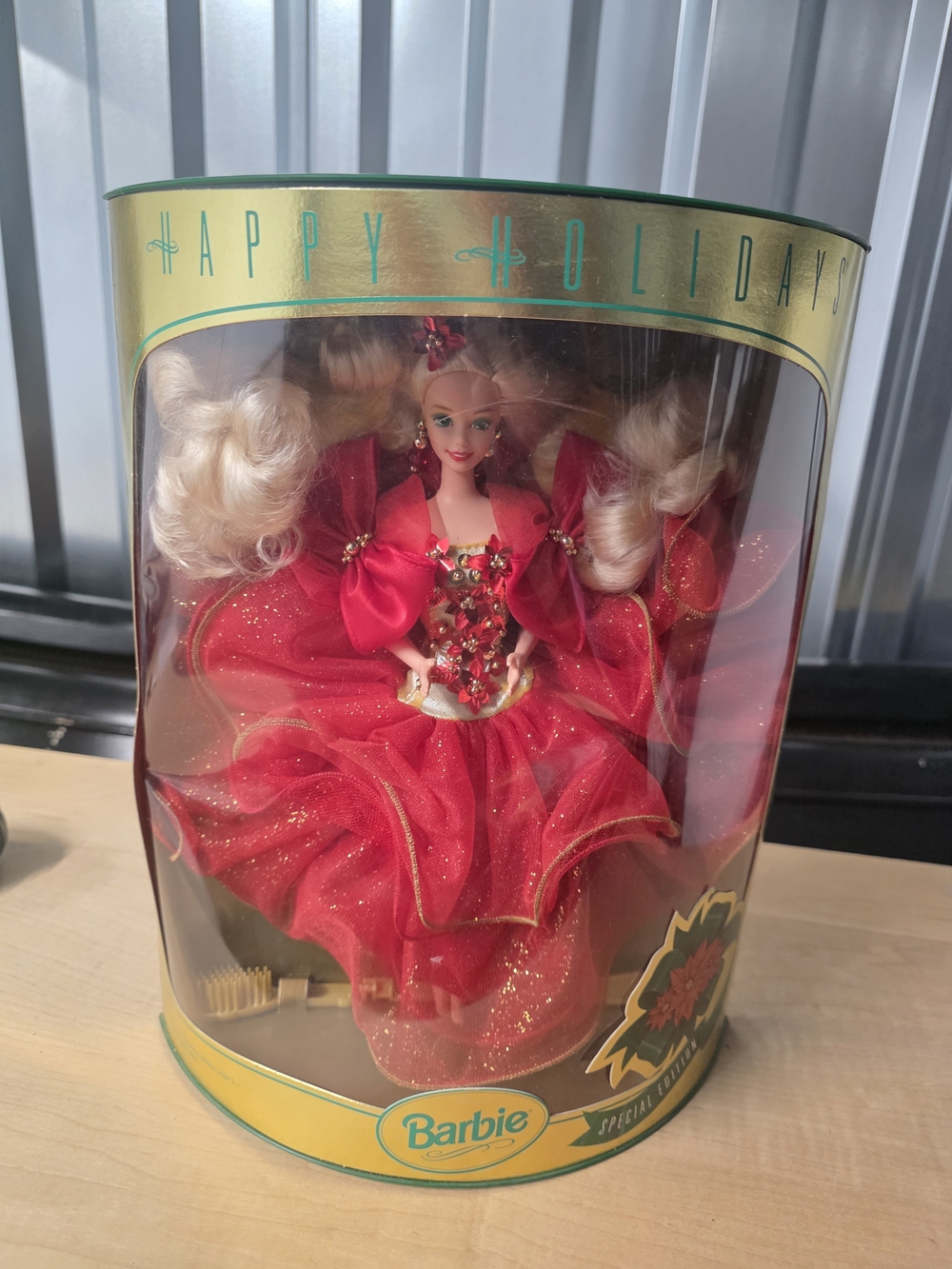 1993 Happy Holidays Barbie NRFB